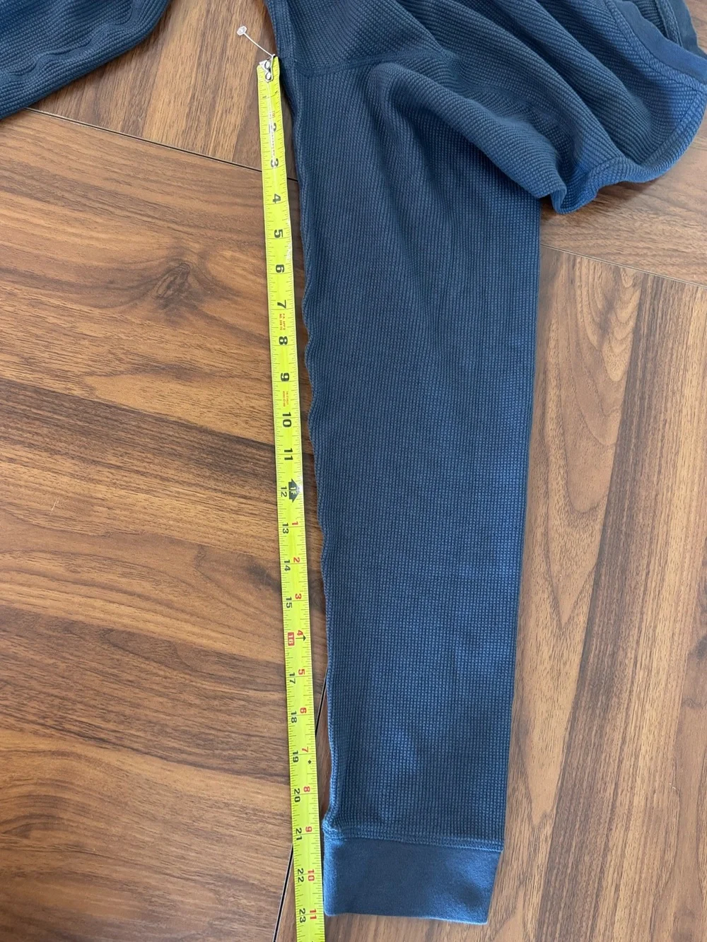 Vuori Heather Gray Waffle Long Sleeve XXL